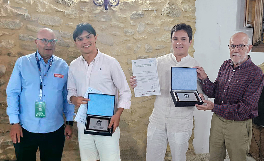 Un profesor y un alumno de la UPNA son premiados en el Congreso Iberoamericano de Economía del Deporte