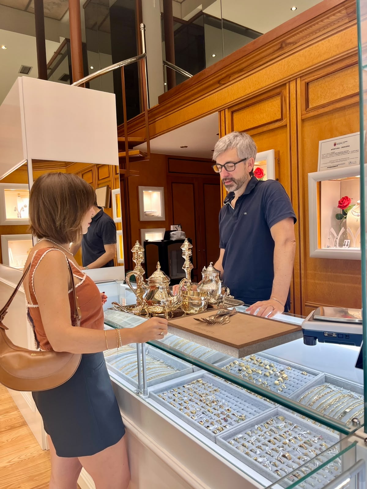 La plata olvidada en casa puede convertirse en una oportunidad: Joyería Kela impulsa la compra de plata en Pamplona