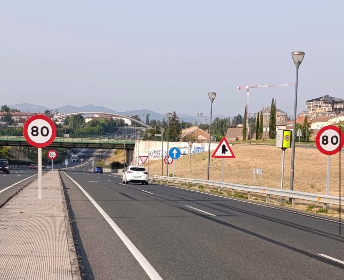 Desde este lunes, 19 de octubre, estará operativo el nuevo radar en el anillo de la A-12 en  Zizur Mayor
