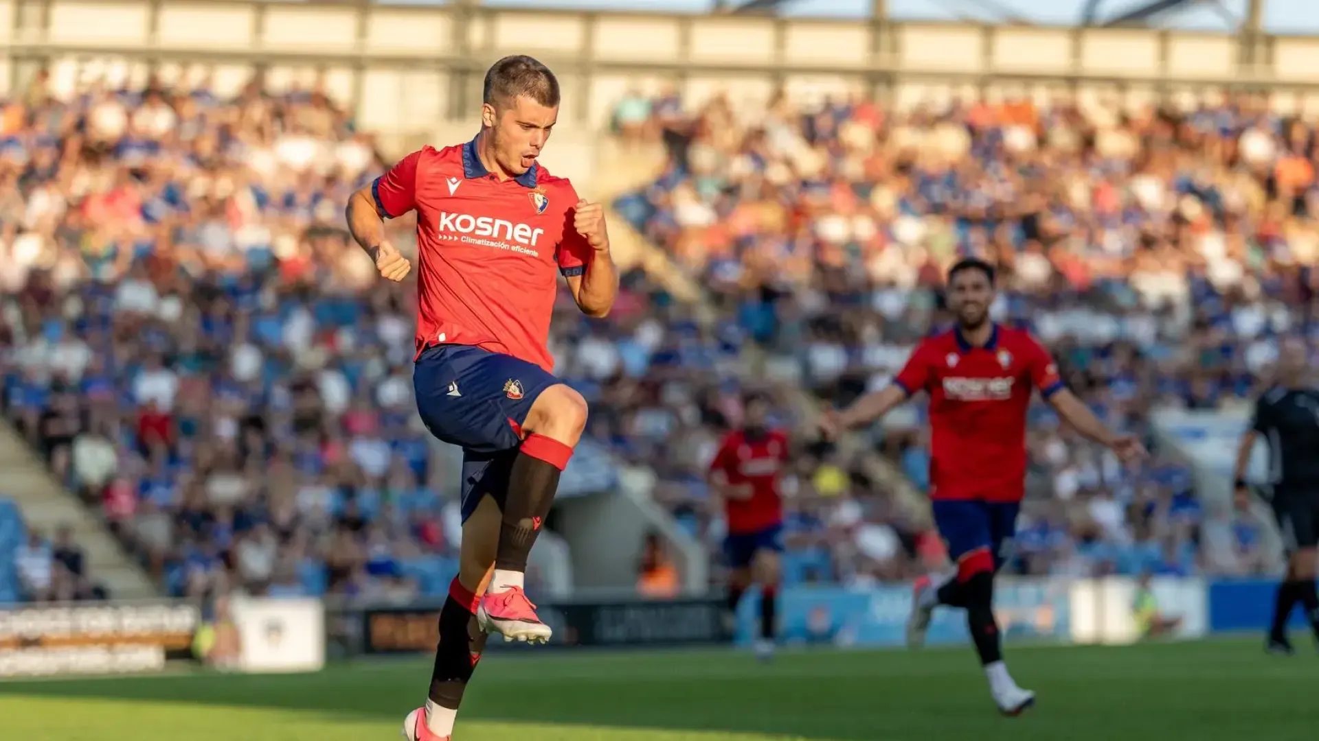El canterano rojillo Miguel Auría, cedido al Mirandés