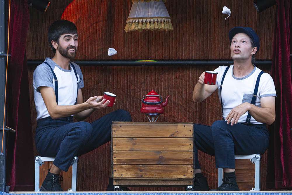 ‘Kultura plazaz plaza’ arranca esta semana en Etxabakoitz con teatro de calle y un concierto