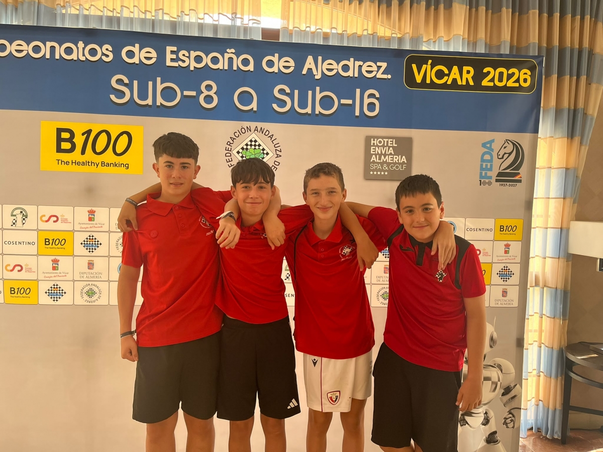 Siete promesas del ajedrez del club Zaldi Zuri de Sarriguren compiten en los Nacionales por edades de Vícar