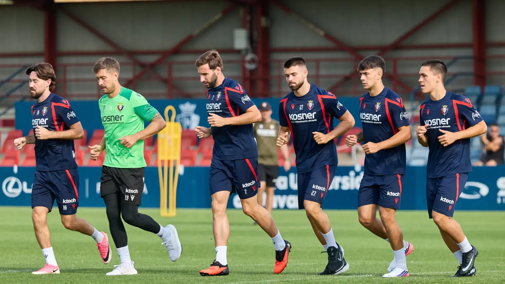 Osasuna cierra la semana con una sesión de trabajo en Tajonar