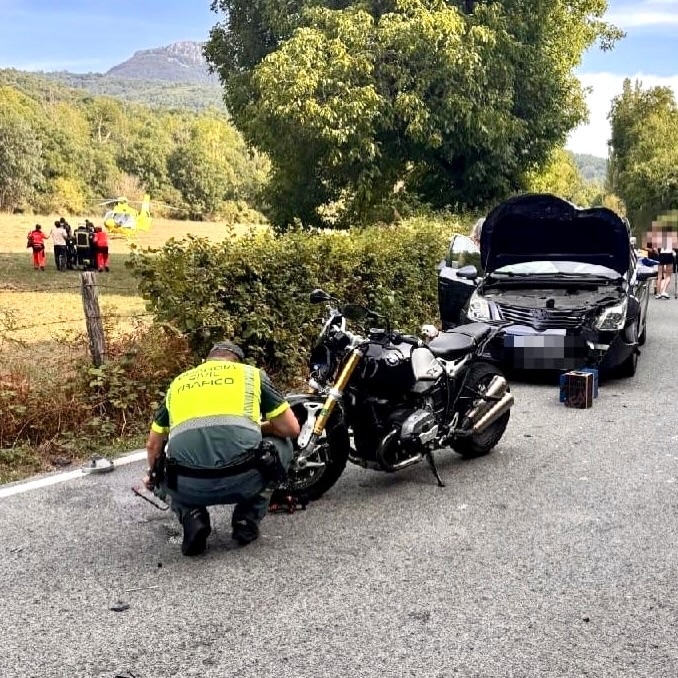 Herido muy grave un motorista tras sufrir un accidente vial en Arrieta