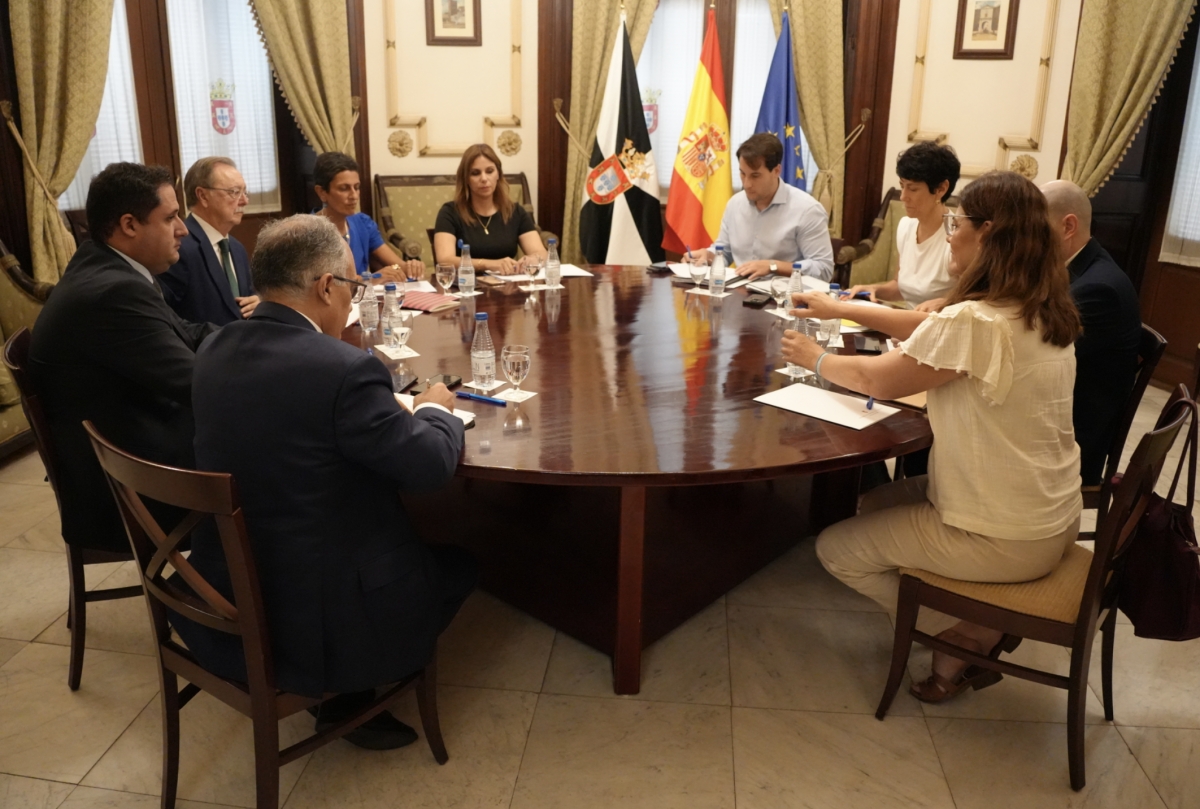 El Gobierno habilita cuatro nuevos emplazamientos en Ceuta para reforzar la atención humanitaria a personas migrantes