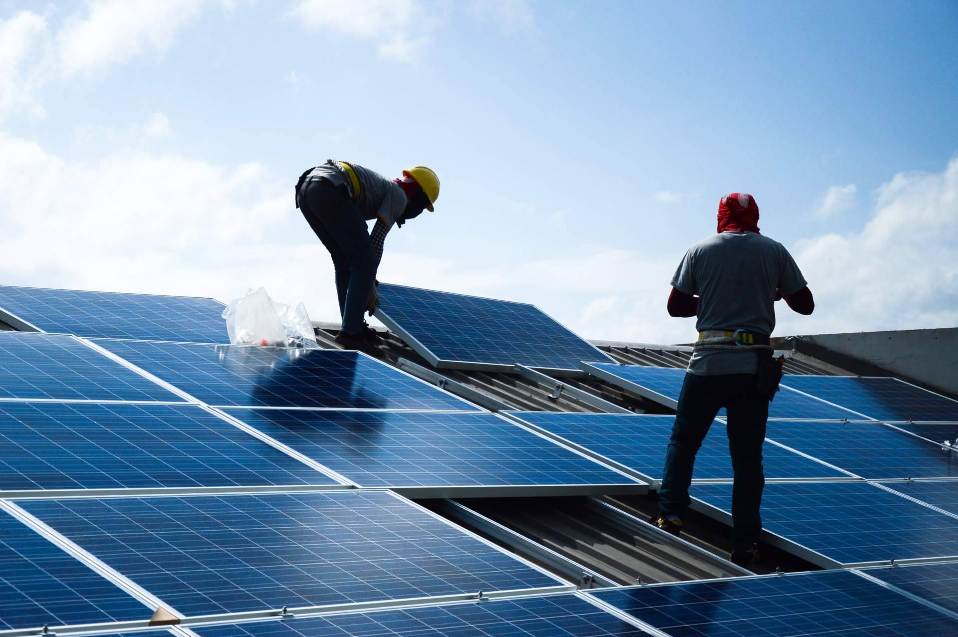 Geesol amplía el desarrollo del autoconsumo fotovoltaico con nuevas instalaciones en Sevilla