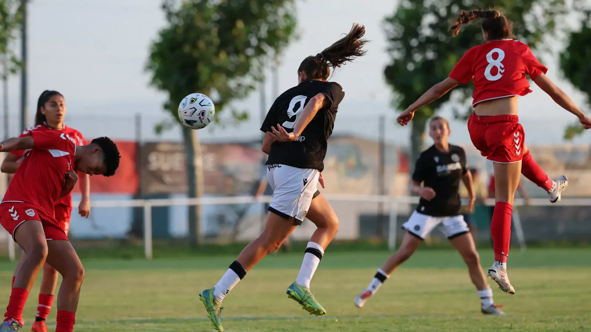 Osasuna Femenino empata 1-1 ante el Logroño United en un amistoso de pretemporada