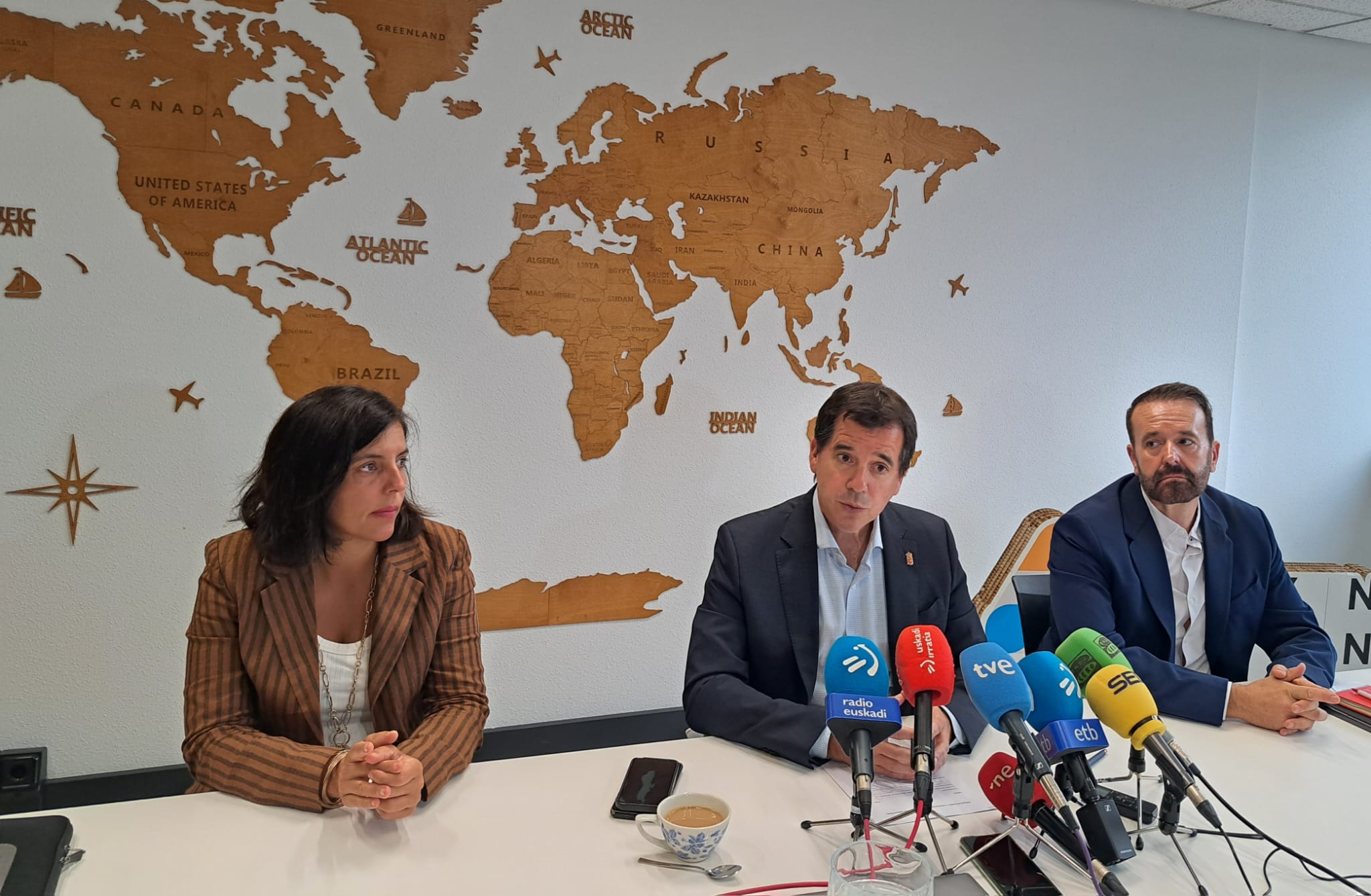 Irujo dice que Navarra debe movilizar inversión “en un momento de ralentización industrial en toda Europa”