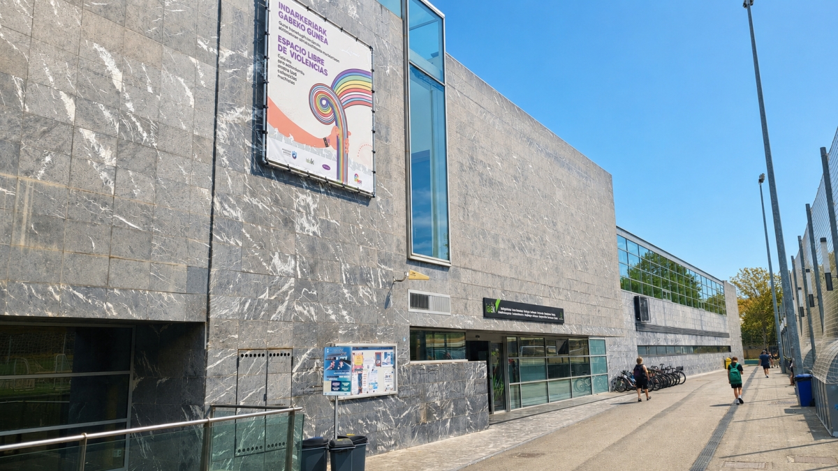 Ansoáin dará el primer paso para ampliar las instalaciones deportivas y abordará la reurbanización de varias calles