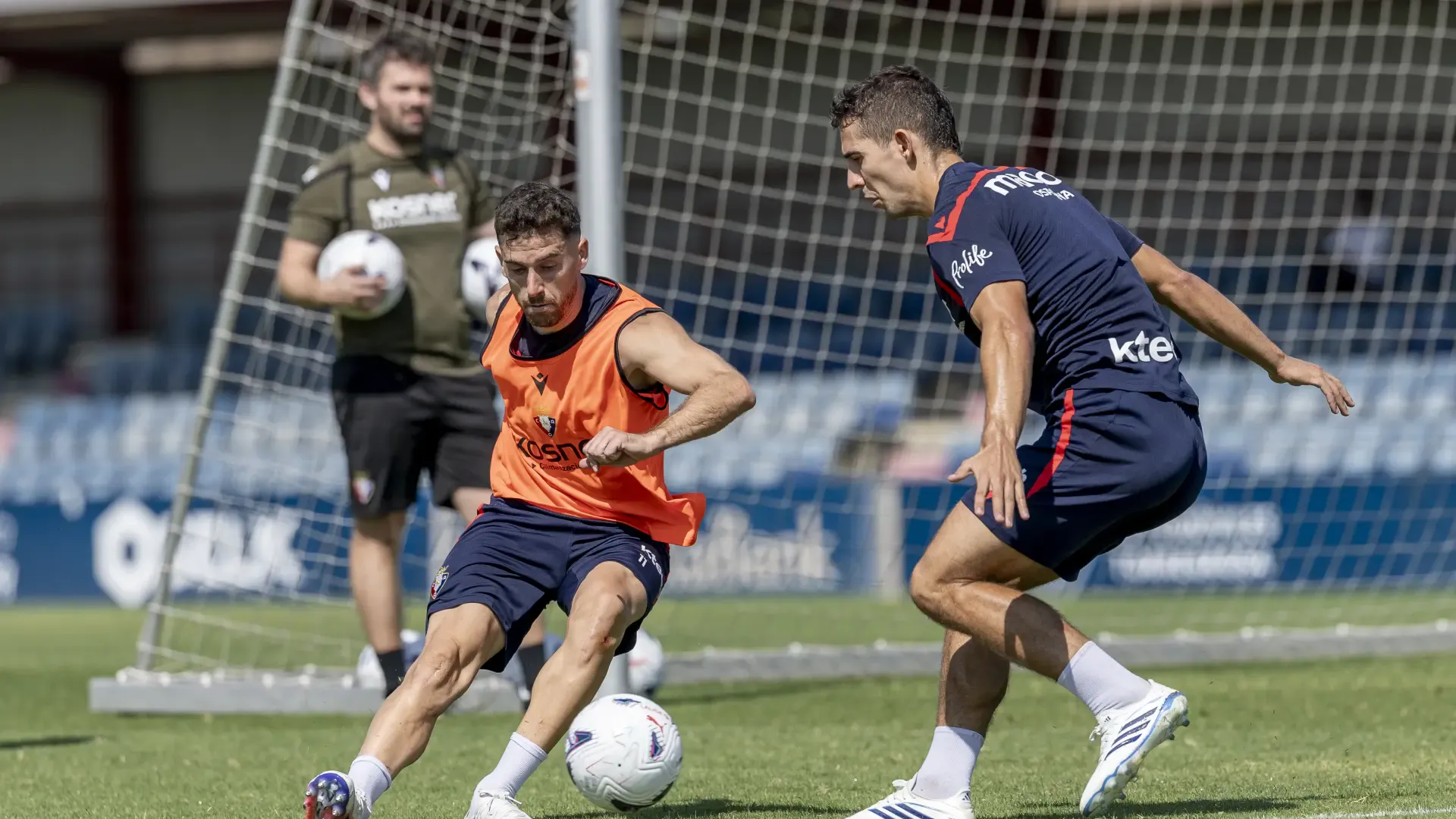 Osasuna se ejercita en Tajonar tras la victoria de este lunes ante el Getafe