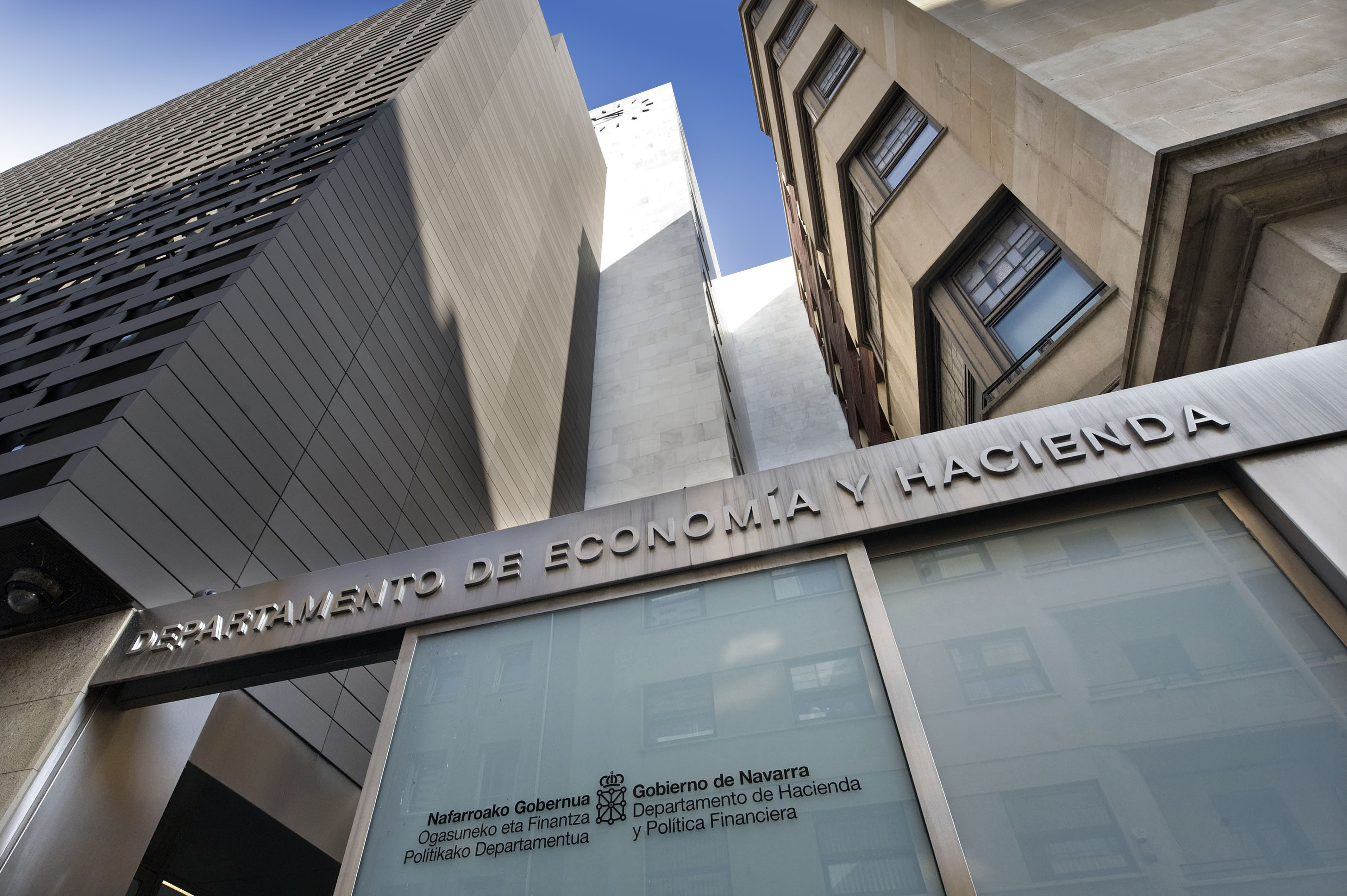 Así se reparte entre Navarra y el Estado el impuesto que grava el azar en línea