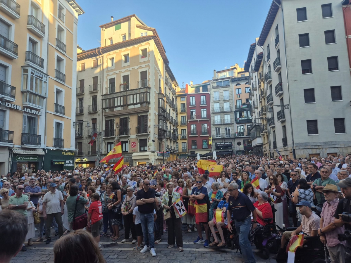 EH Bildu, Geroa Bai y Contigo-Zurekin llevarán al pleno de Pamplona una declaración contra las agresiones a periodistas