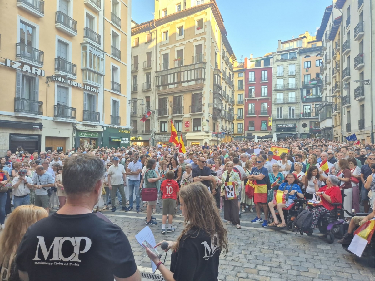 Convocan en Pamplona una manifestación el 12 de octubre bajo el lema 