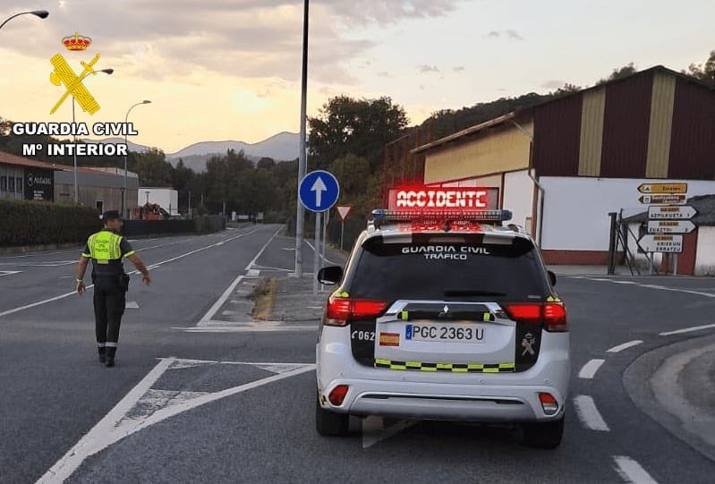 Una mujer, de 27 años, resulta herida en un accidente entre dos vehículos en la N-121-B , en Baztan