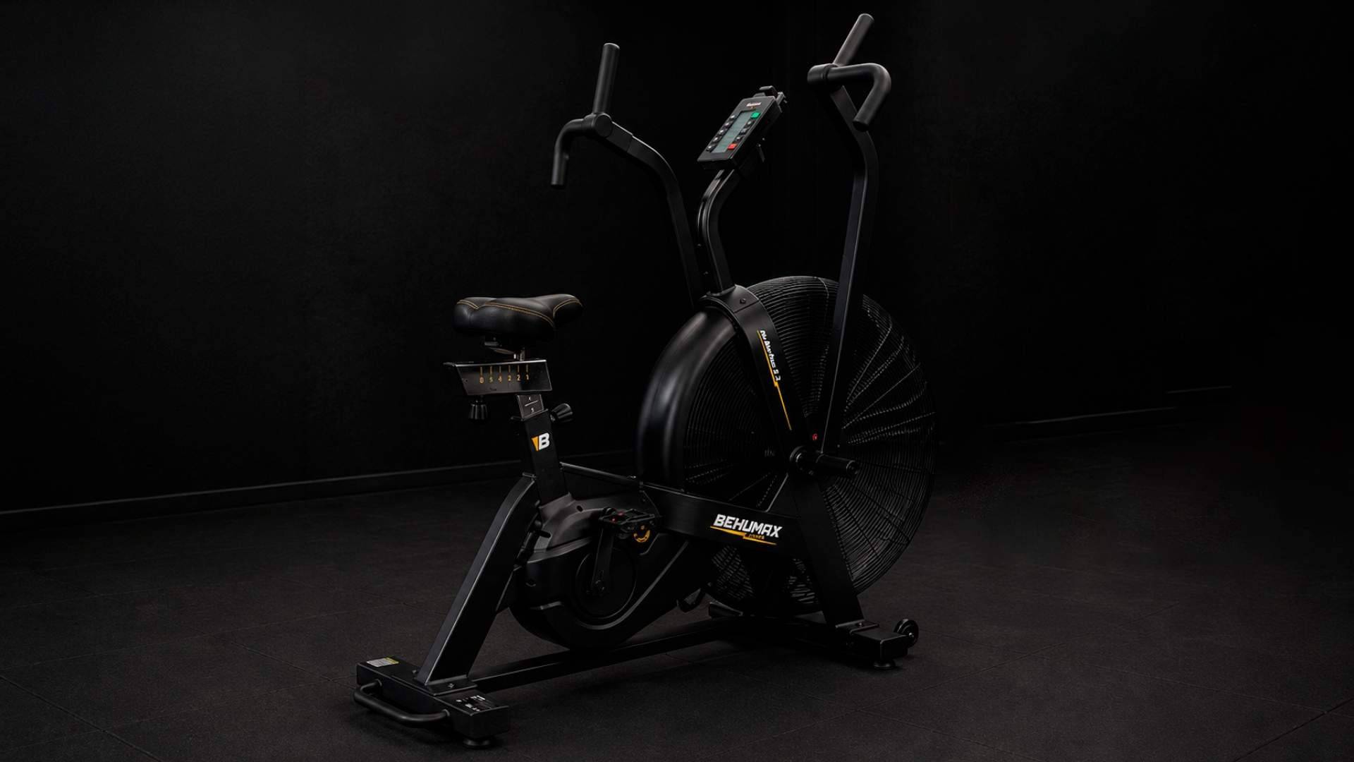Behumax presenta HERO, su nueva gama de cardio profesional diseñada para el alto rendimiento
