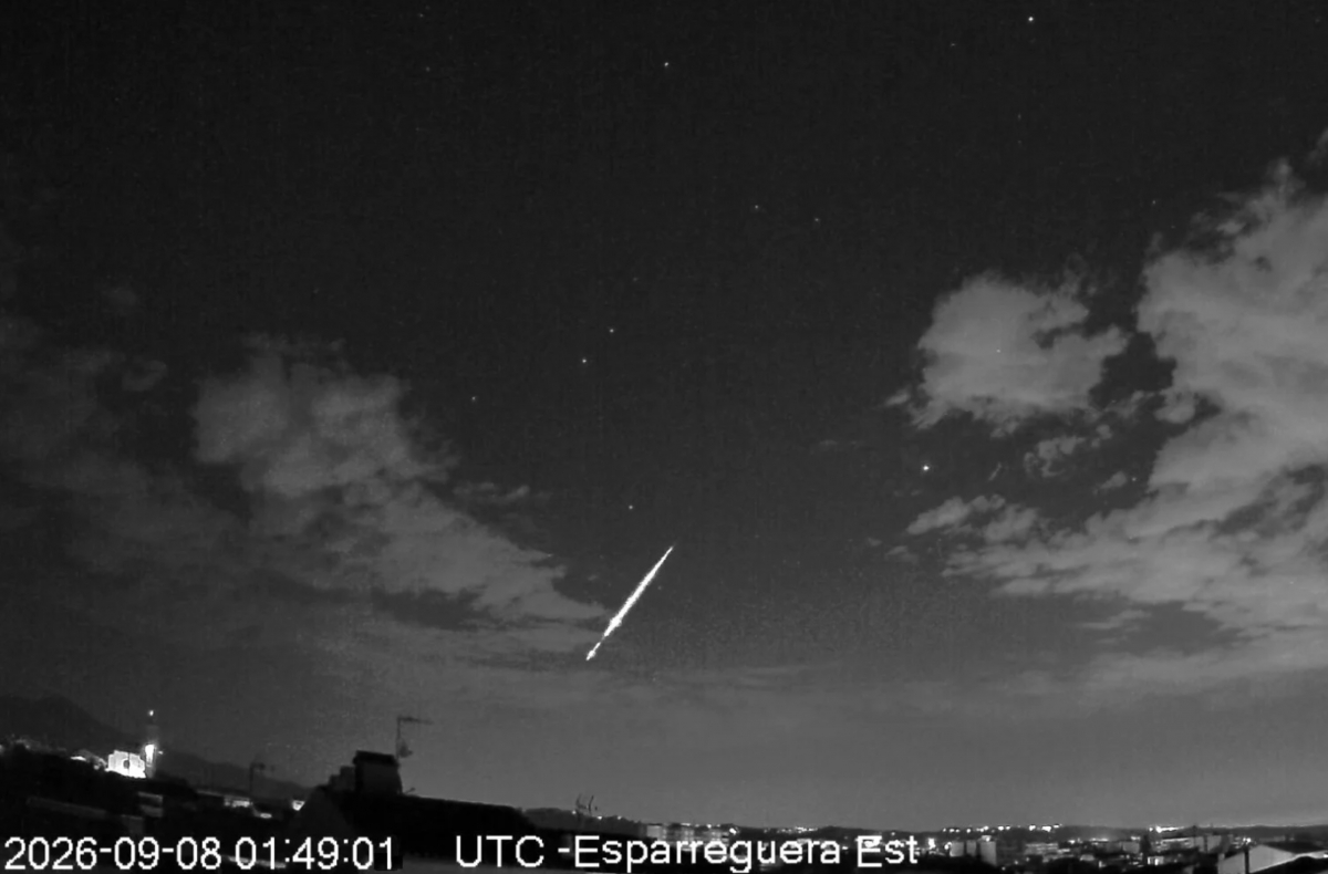 Un gran bólido ilumina el cielo de Navarra durante la madrugada de este jueves