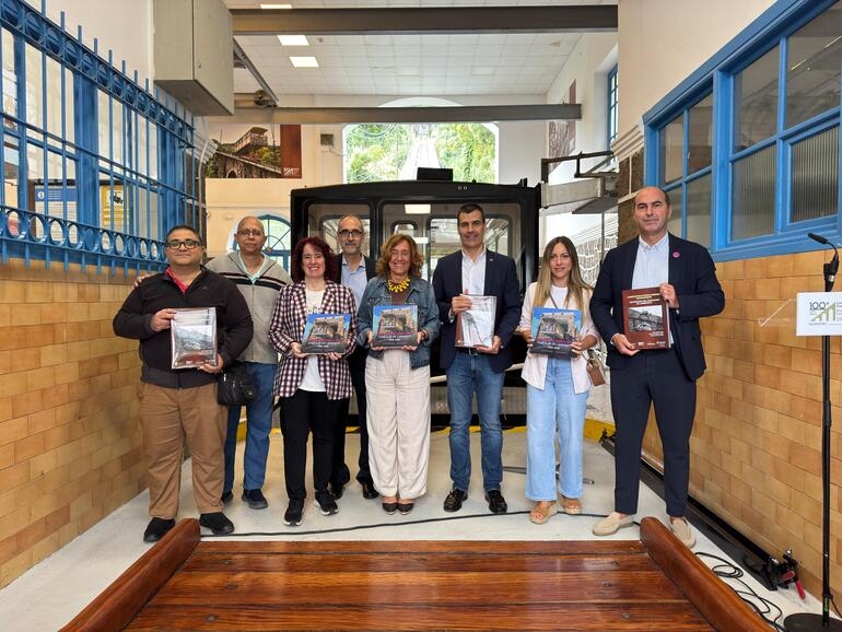 Un libro y un cómic conmemoran el centenario del Funicular de Larreineta y su impacto histórico