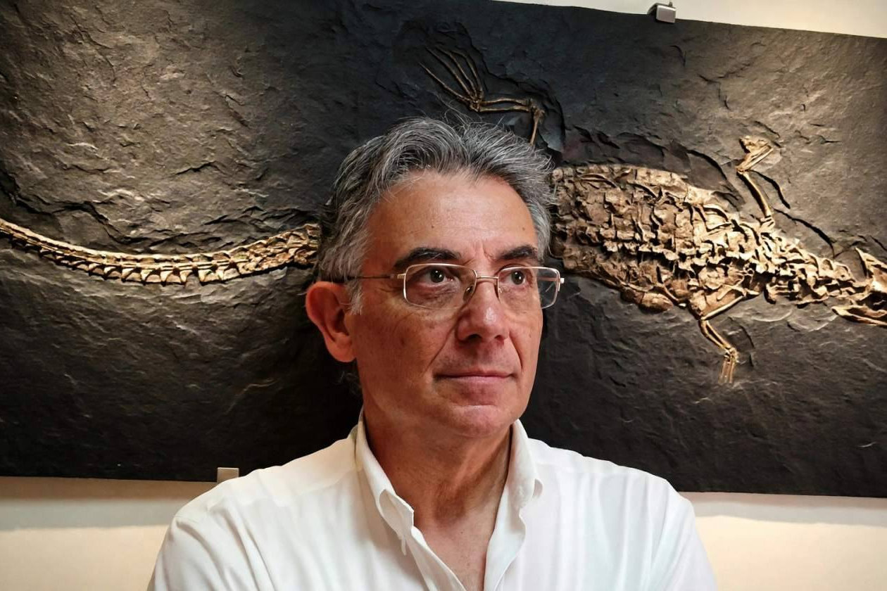 Antoni Lacasa Ruiz explora en Somos únicos el misterio de la vida y la consciencia