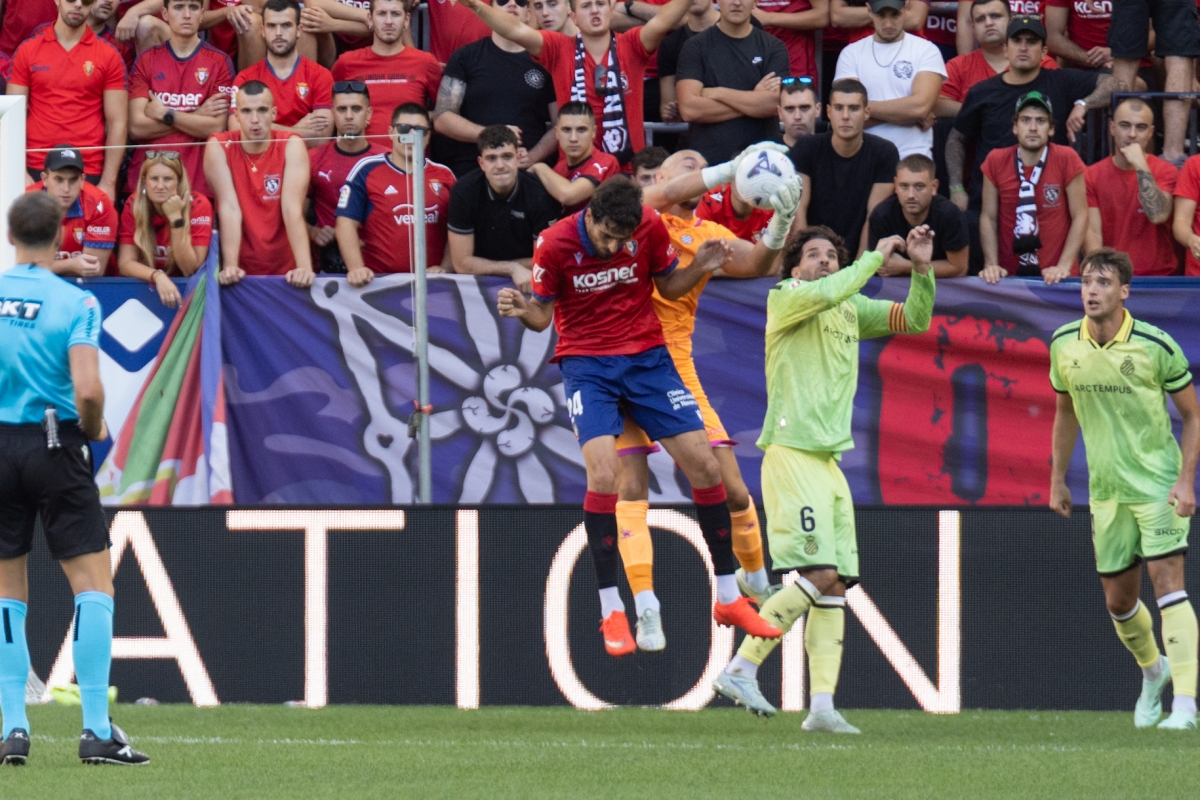 Osasuna cae derrotado en El Sadar ante el Espanyol por la eficacia de Roberto