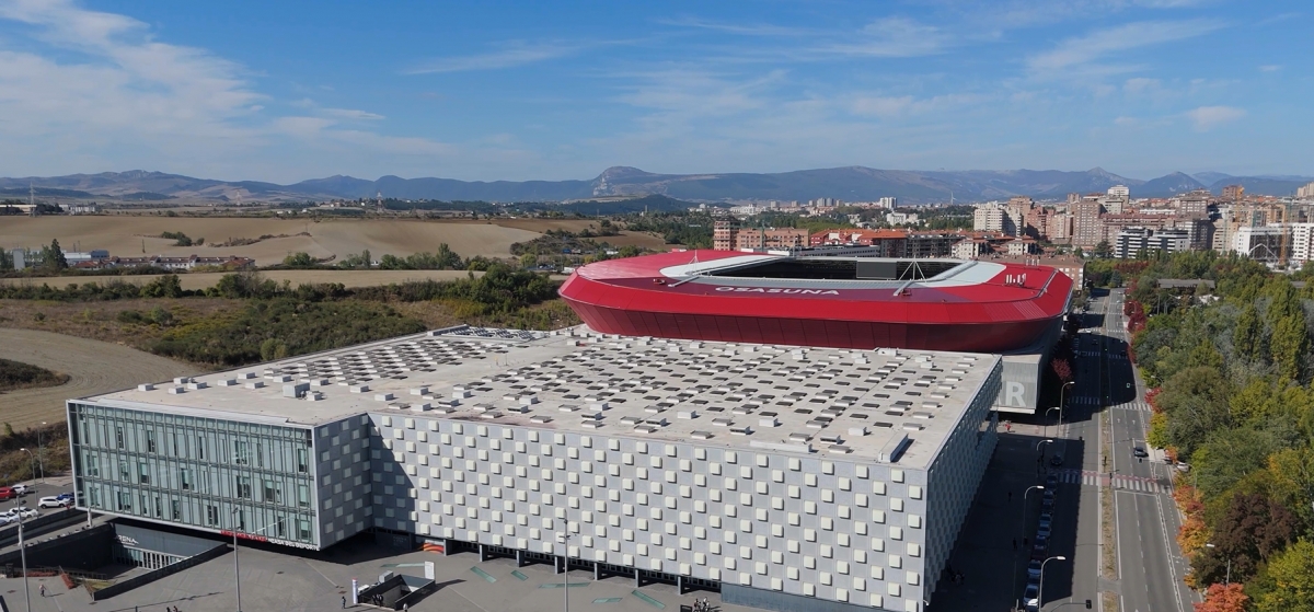 Pamplona amplía el aparcamiento regulado con más de 900 plazas junto a El Sadar y el Navarra Arena