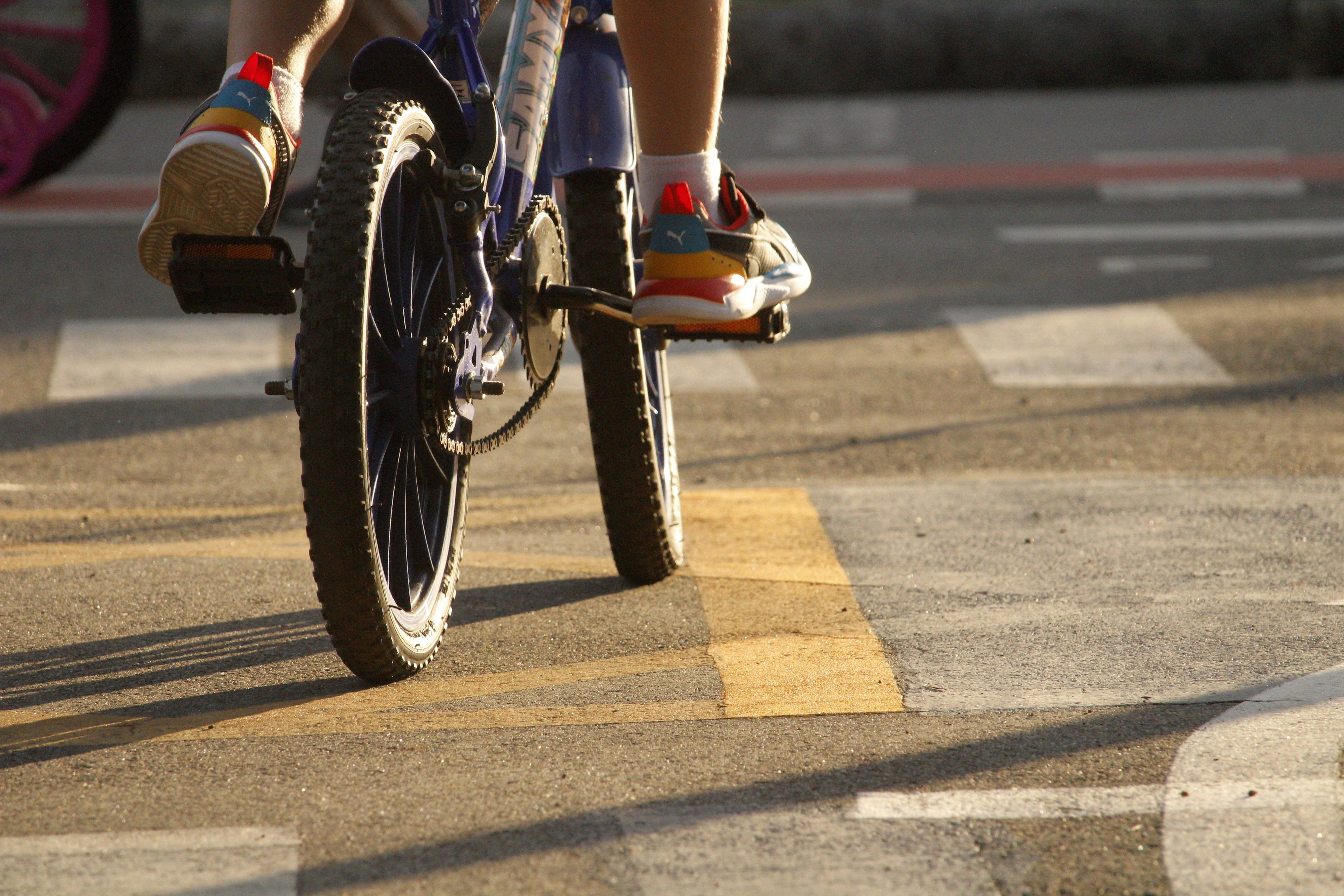 Tráfico Navarra organiza circuitos, un escape room y una ruta en bicicleta para fomentar la educación vial infantil