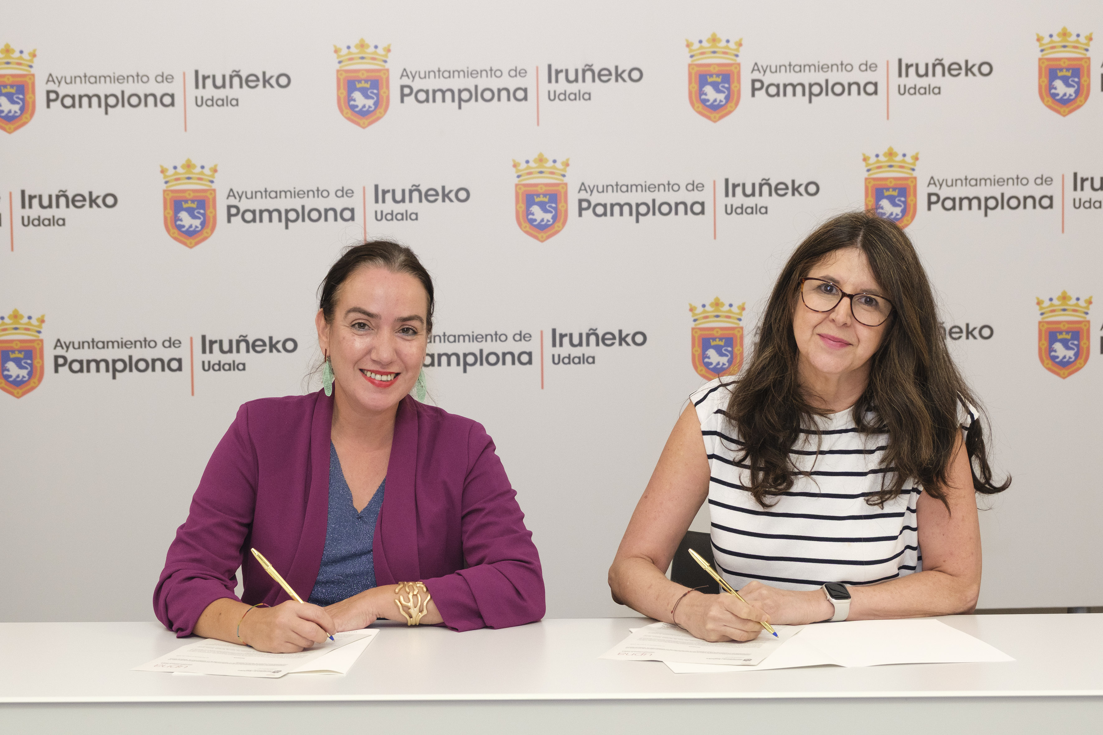 Pamplona y la UPNA colaborarán en la dinamización de las Redes de Mayores de Iturrama, Santa María la Real y Ensanche
