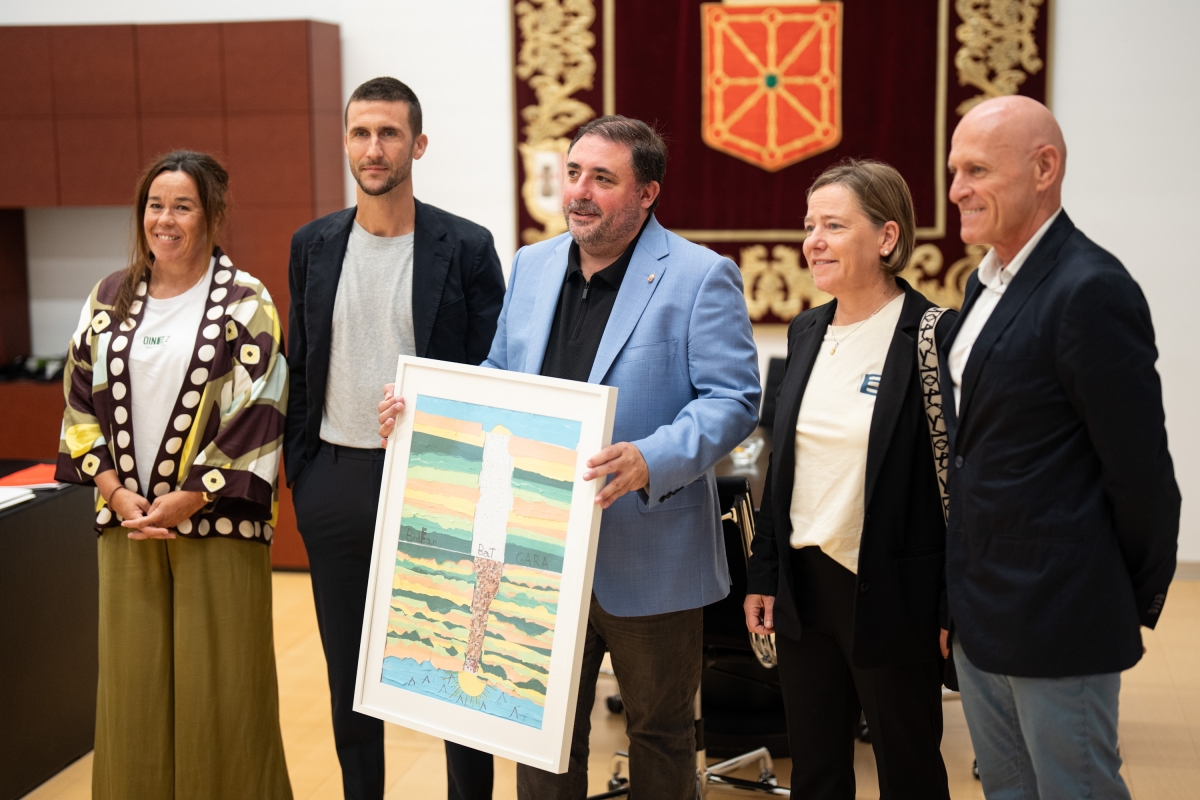 Unai Hualde recibe al Oinez 2026, que reunirá por primera vez a dos ikastolas de Viana y Zizur