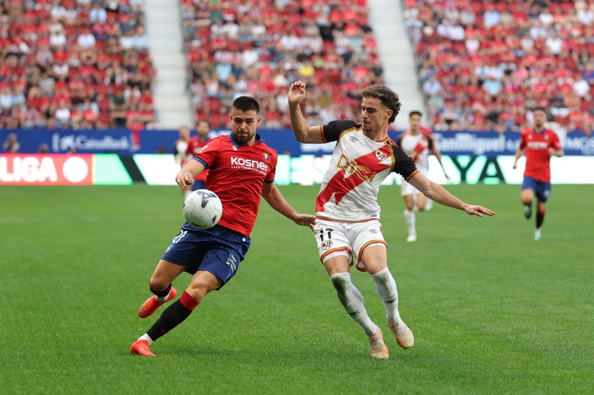 Osasuna amarra un valioso punto contra el Rayo en El Sadar antes del parón liguero