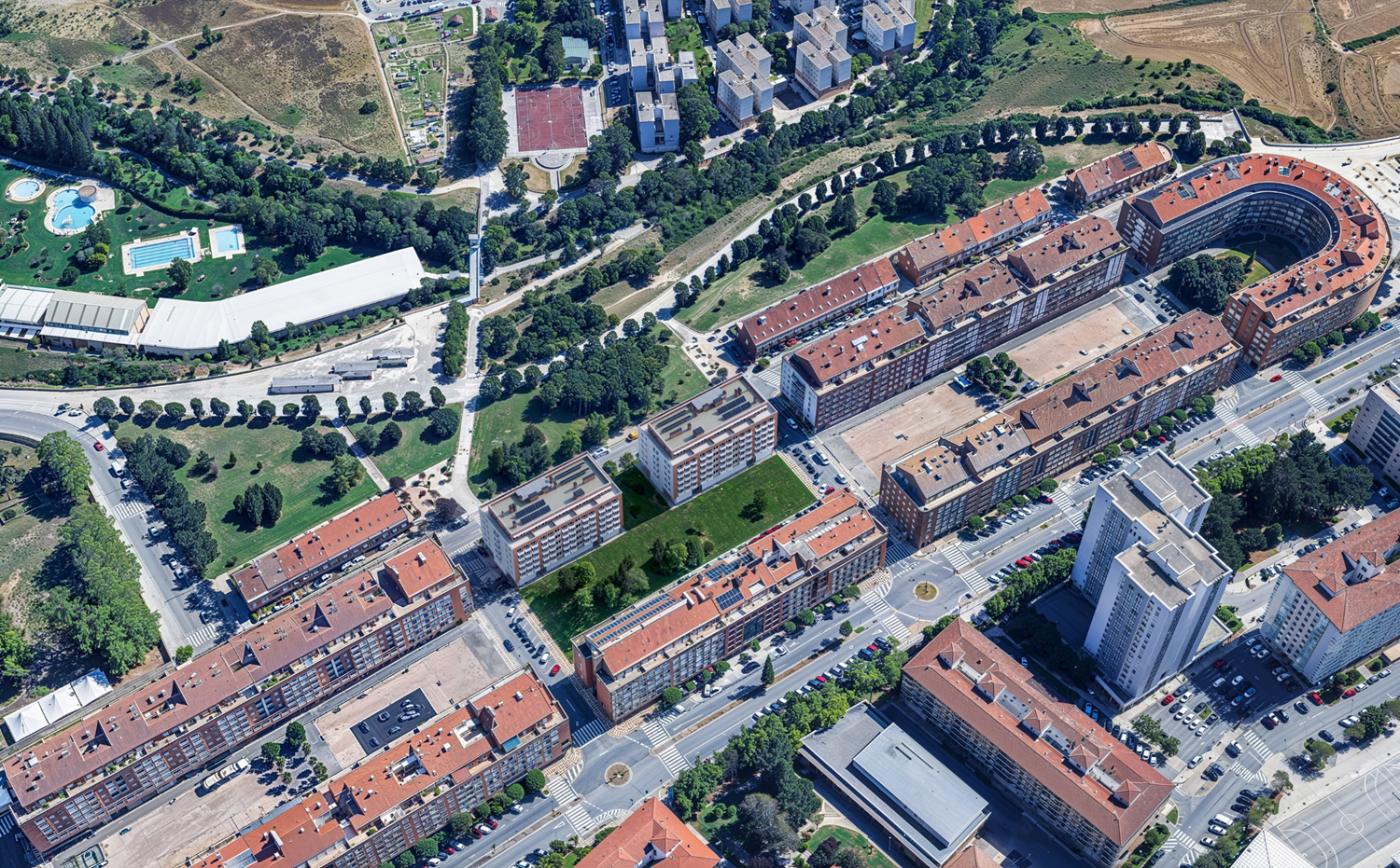 Pamplona aprueba inicialmente el PEAU de Etxabakoitz Norte para construir un centenar de viviendas de alquiler asequible