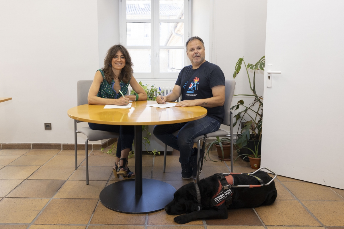 Pamplona subvenciona al Club Deportivo para Ciegos de Navarra para fomentar el goalball e impulsar el deporte adaptado