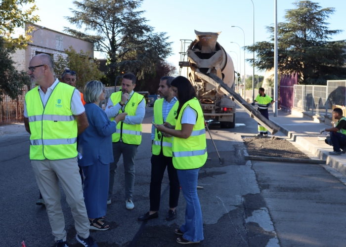 Las obras de reparación de aceras en el Polígono Municipal de Tudela entran en su recta final con inversión navarra