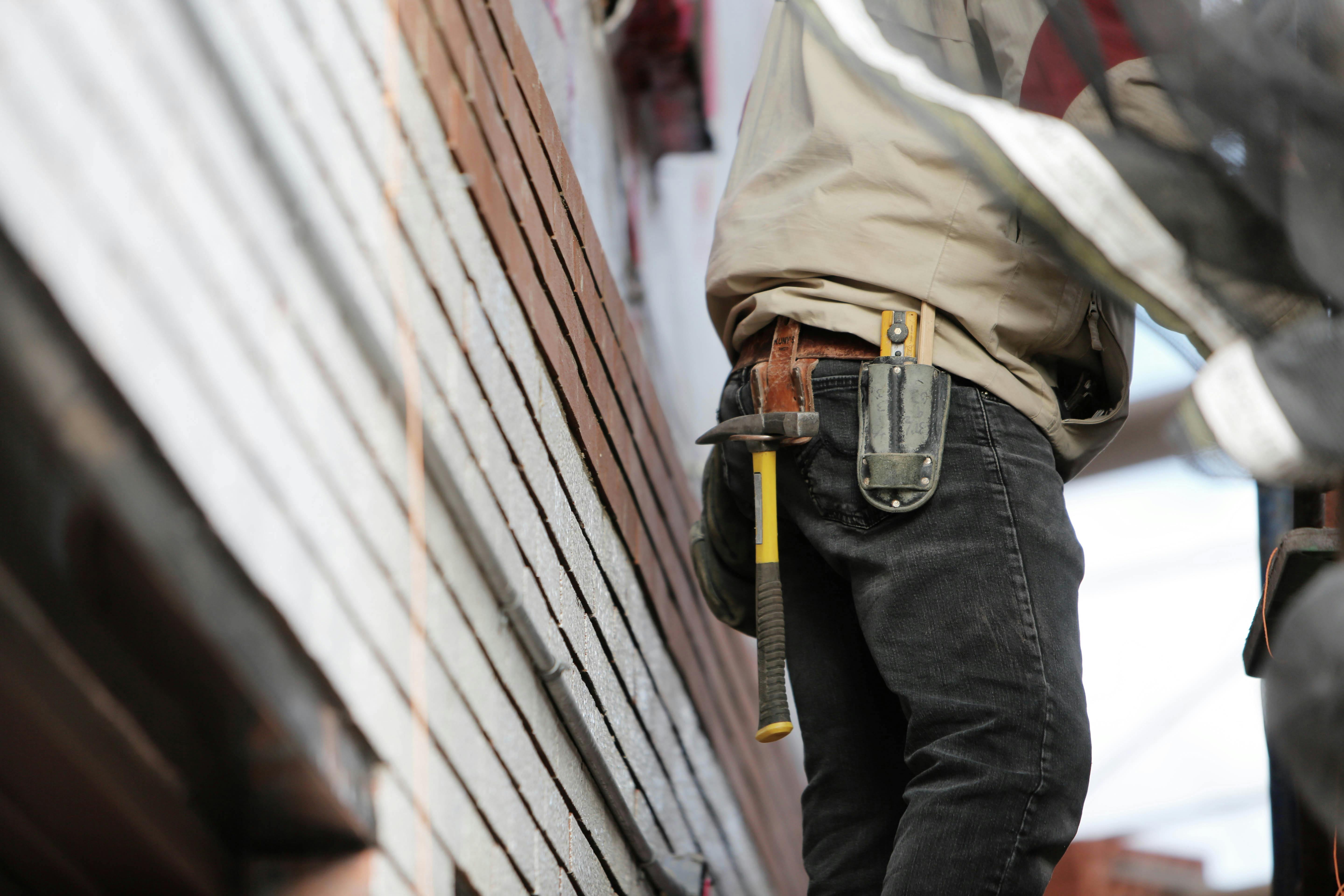 El Gobierno de Navarra refuerza con medio millón de euros las acciones de prevención de riesgos laborales en empresas