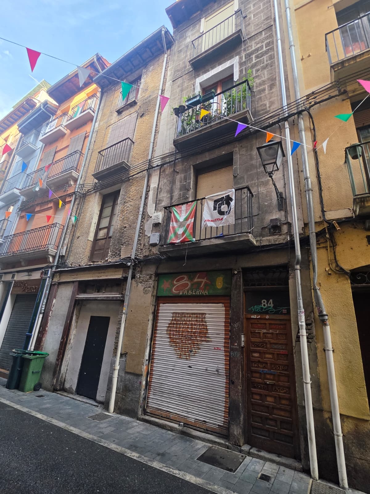 El Gobierno de Navarra declara urgente la expropiación del edificio de Jarauta 86 en Pamplona