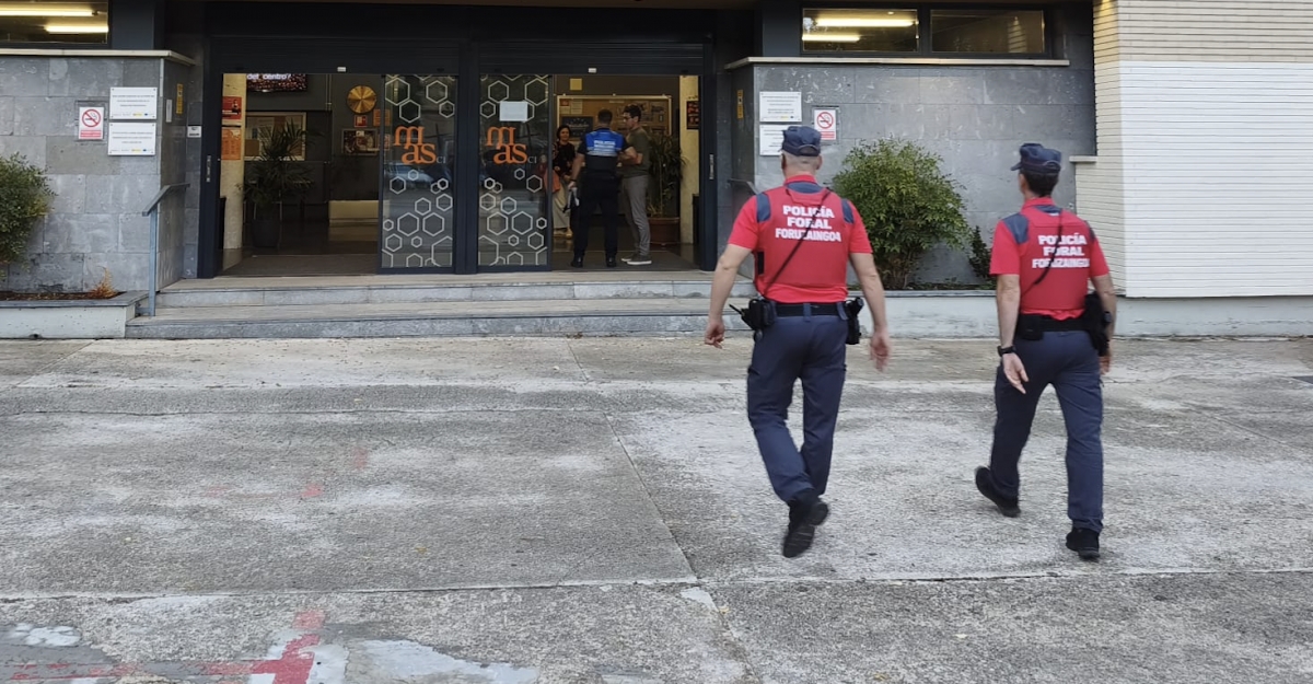 Un alumno herido por arma blanca en un instituto de Pamplona