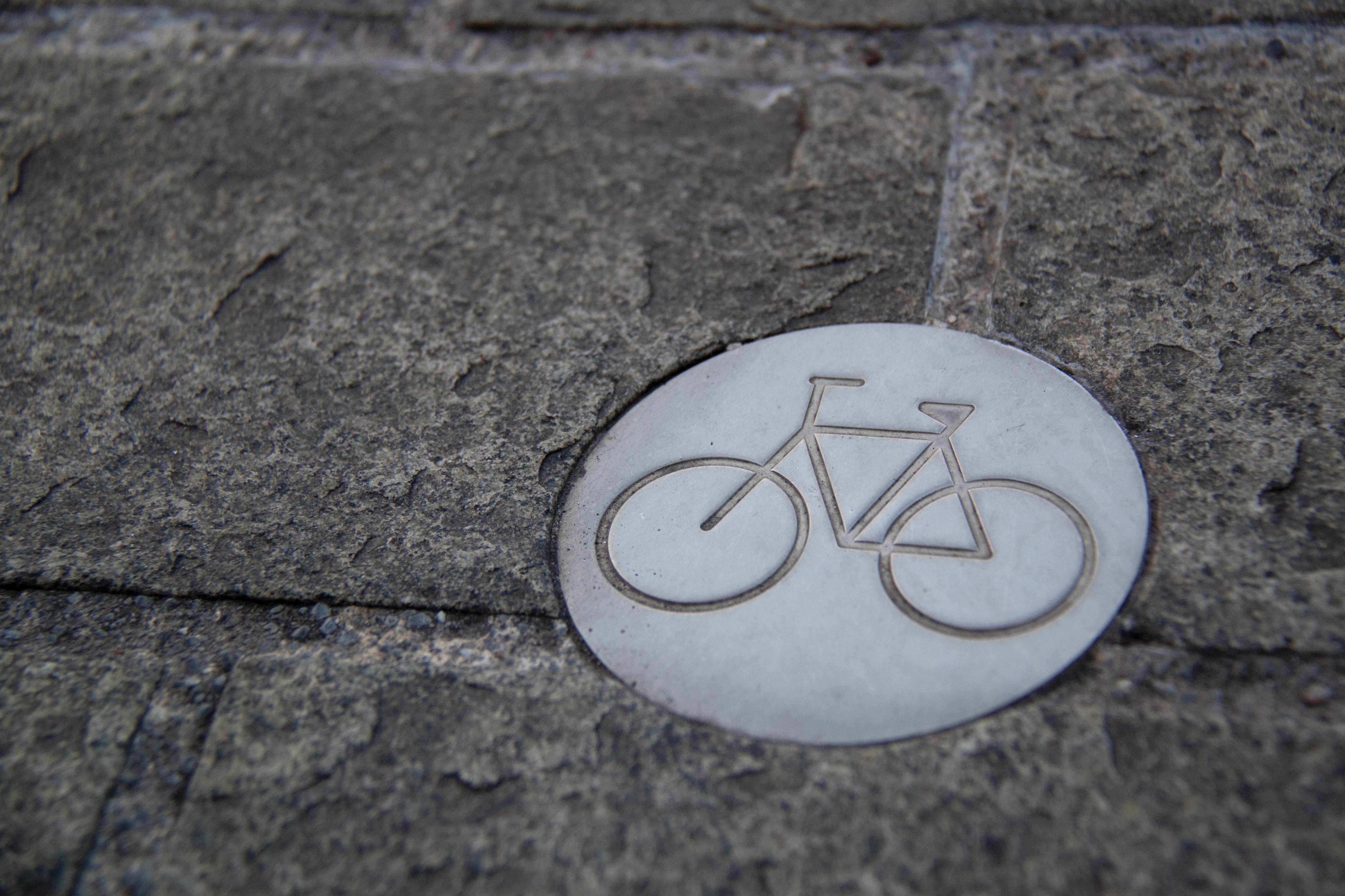 Corte de tráfico para ciclistas en la NA-7010 por las obras de la variante ferroviaria Landaben-Orkoien