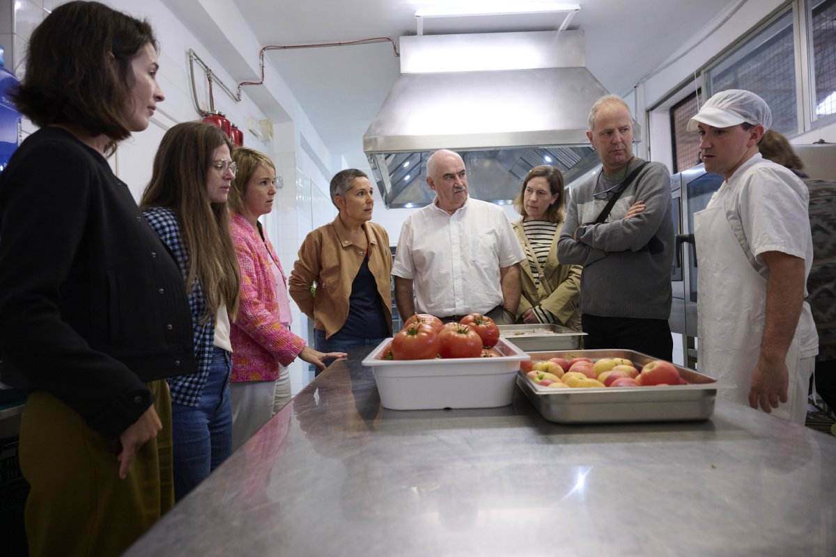 Cuatro colegios navarros reducen un 34% la comida que se deja en el plato en un proyecto piloto contra el desperdicio