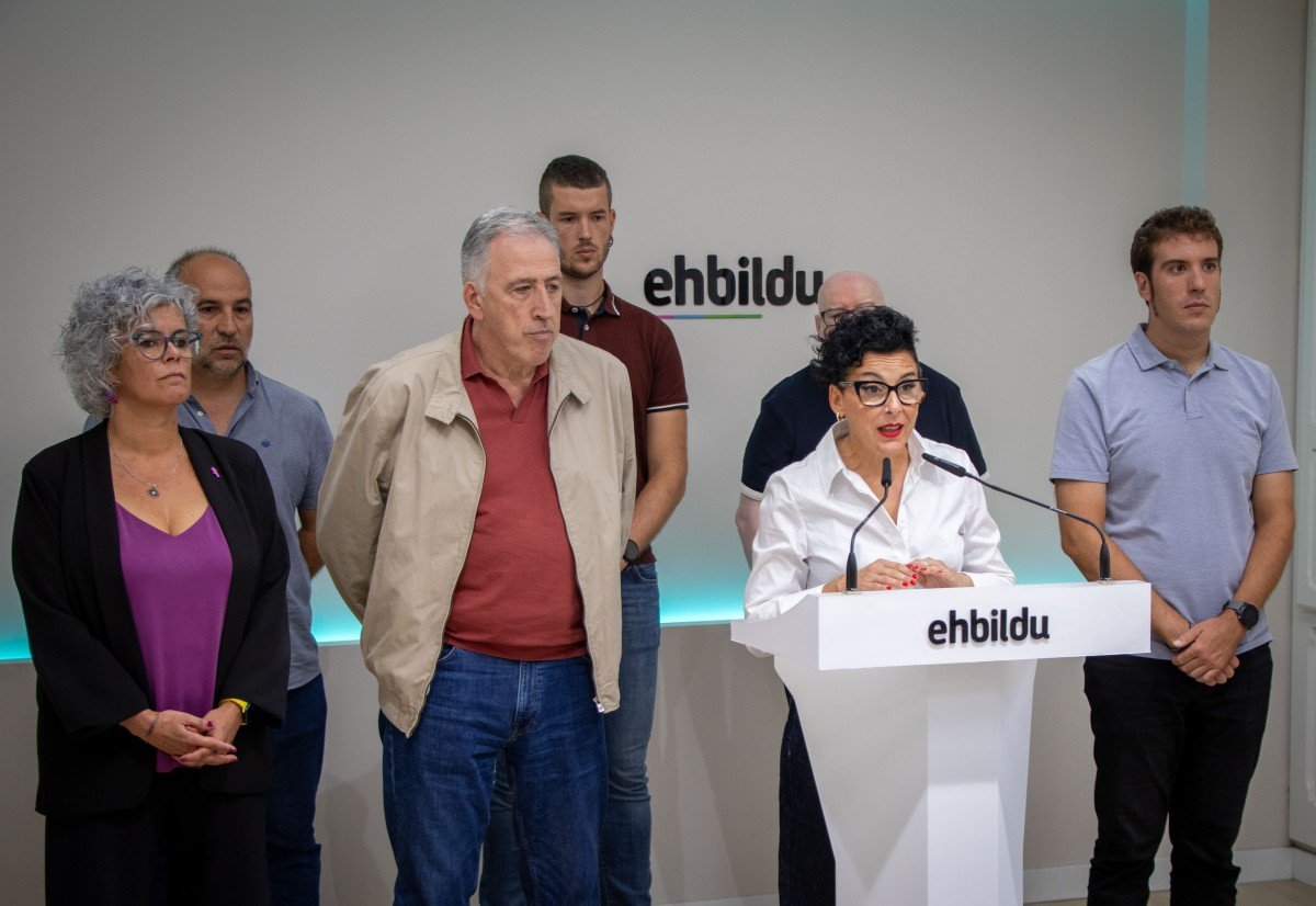 Los nueve ayuntamientos de EH Bildu con zona tensionada se personarán en la causa judicial para defender las medidas de vivienda
