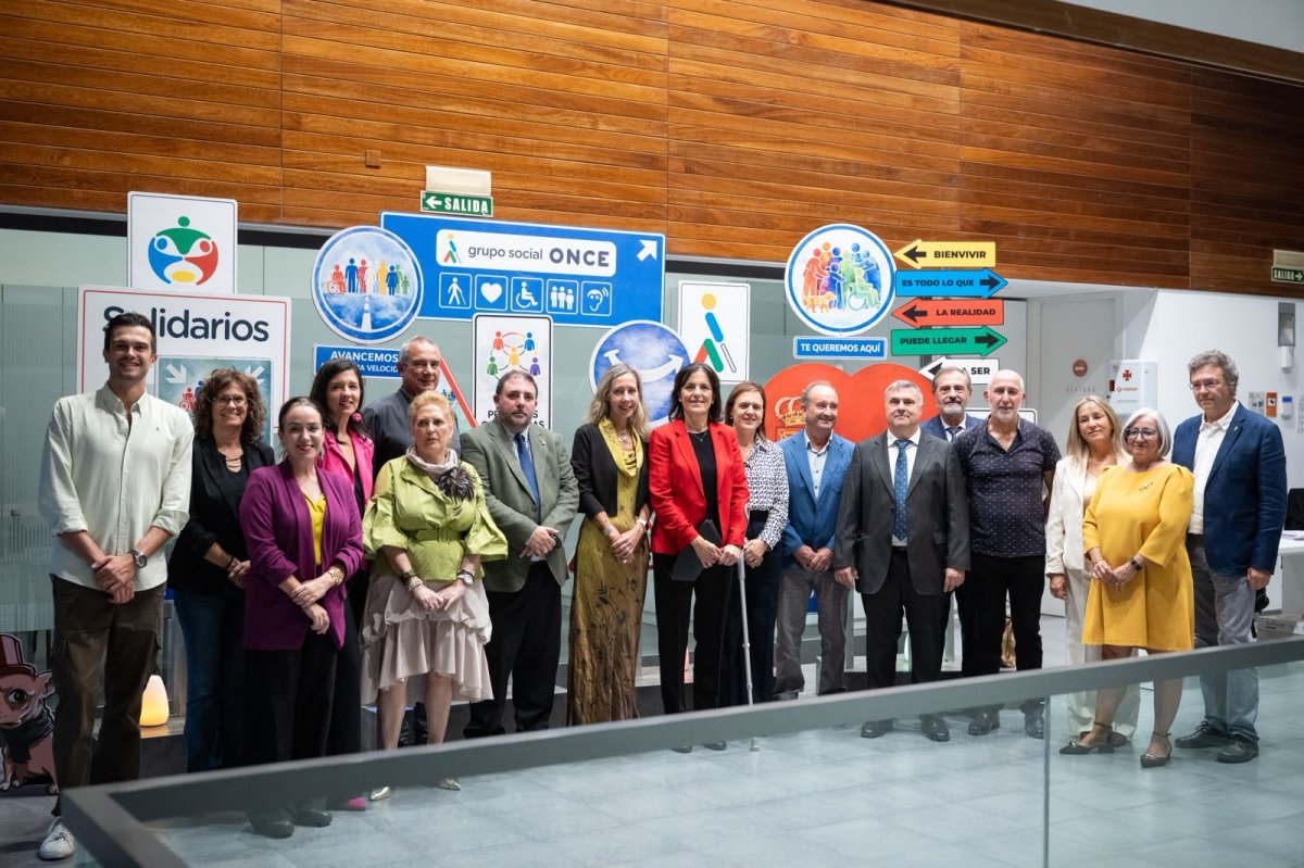 Del hospital que acompaña en paliativos a la incubadora que salva bebés: el grupo social ONCE premia la solidaridad navarra