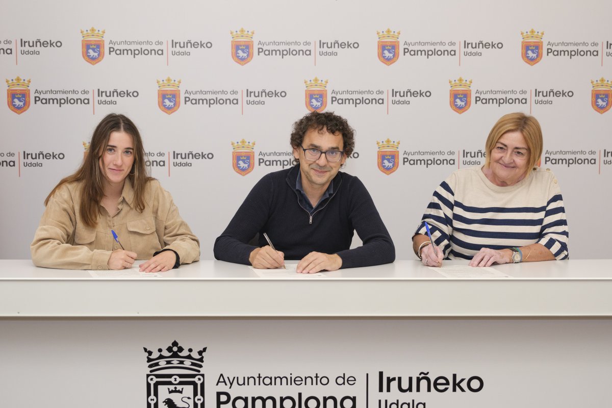 Pamplona destina 31.200 euros a la Fundación Secretariado Gitano para reforzar el trabajo social con esa comunidad 