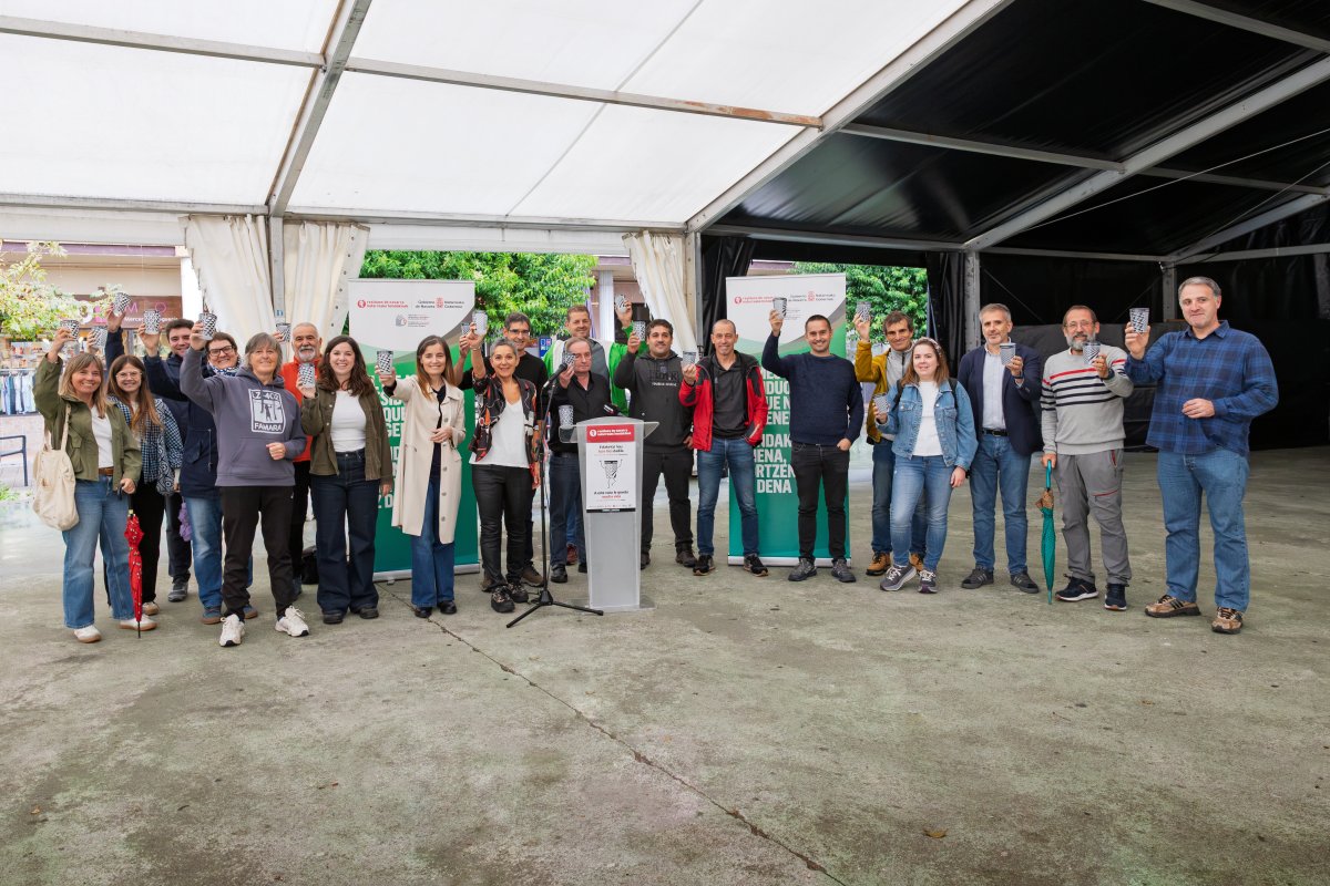Un vaso único en Navarra para reciclarlos todos