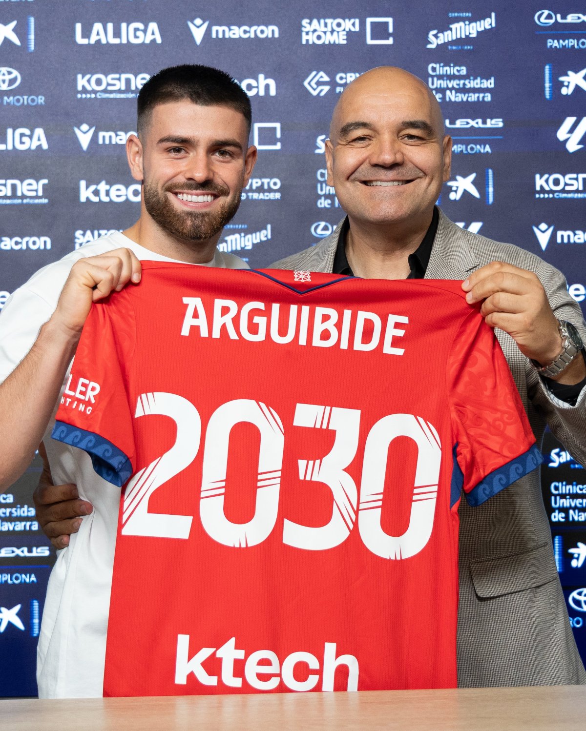 Arguibide renueva con Osasuna hasta 2030: 