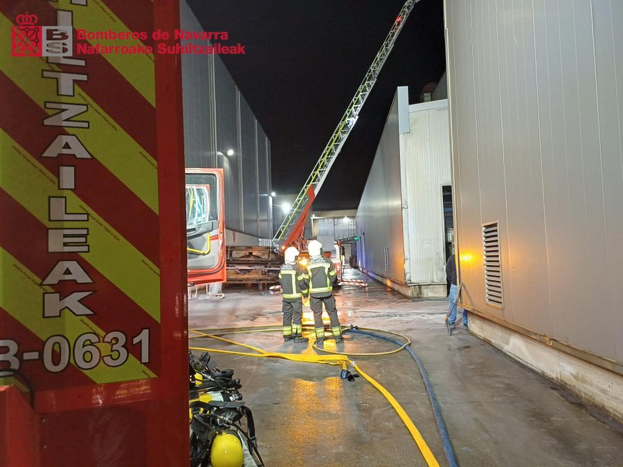 Sofocado un incendio en los silos de una empresa de Lakuntza