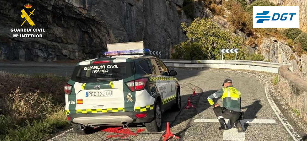 Herido un motorista de 73 años tras chocar con un turismo en la NA-700, en Etxauri