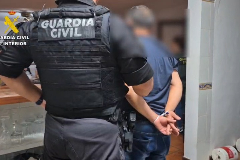 La Guardia Civil desarticula una red de trata en Ibiza y libera a 25 mujeres explotadas sexualmente
