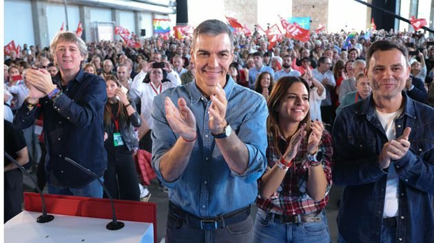 Pedro Sánchez pide al Supremo garantizar el voto de 400.000 españoles frente a los recortes de Feijóo y Abascal