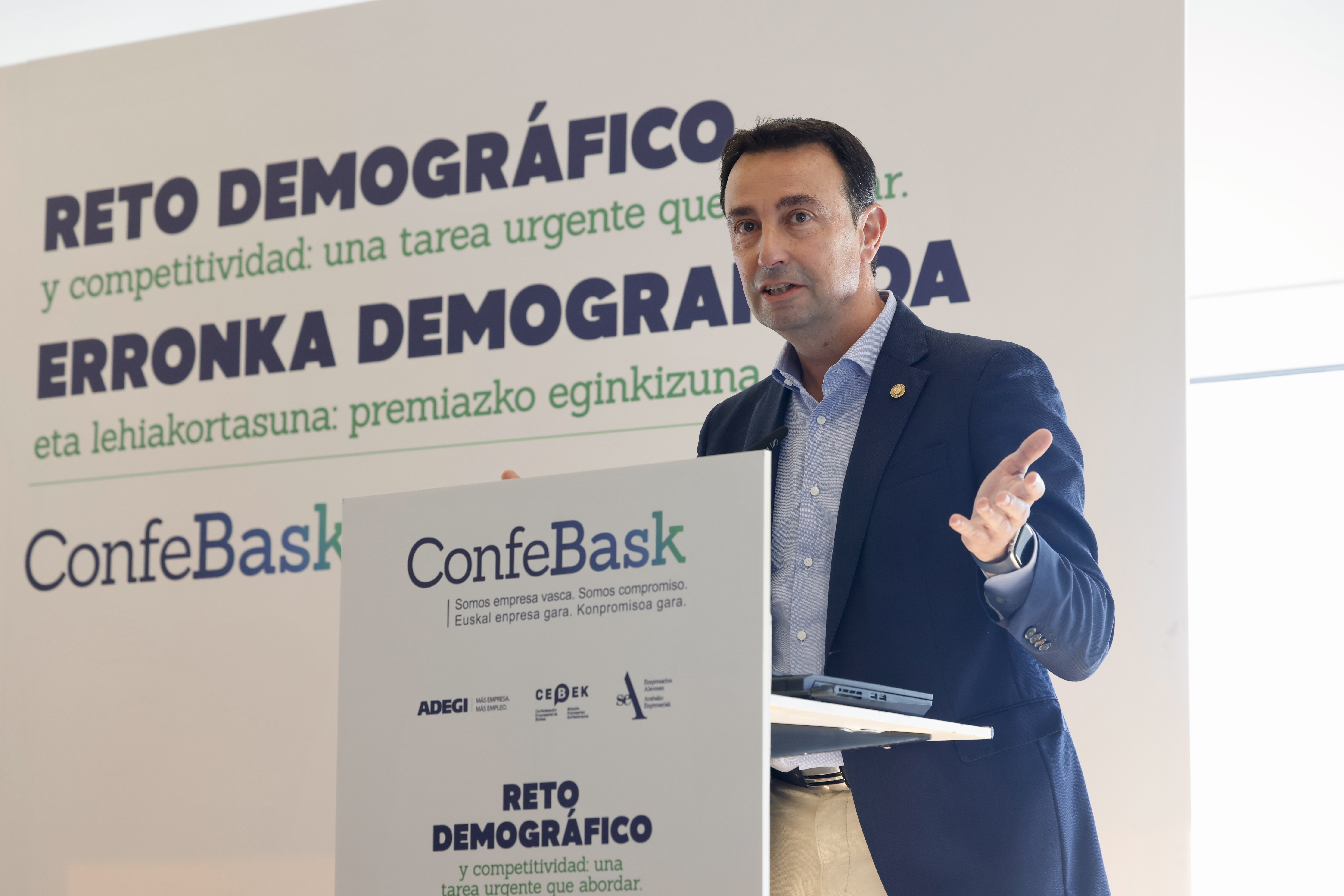 Mikel Torres advierte que uno de cada cuatro trabajadores vascos se jubilará en la próxima década