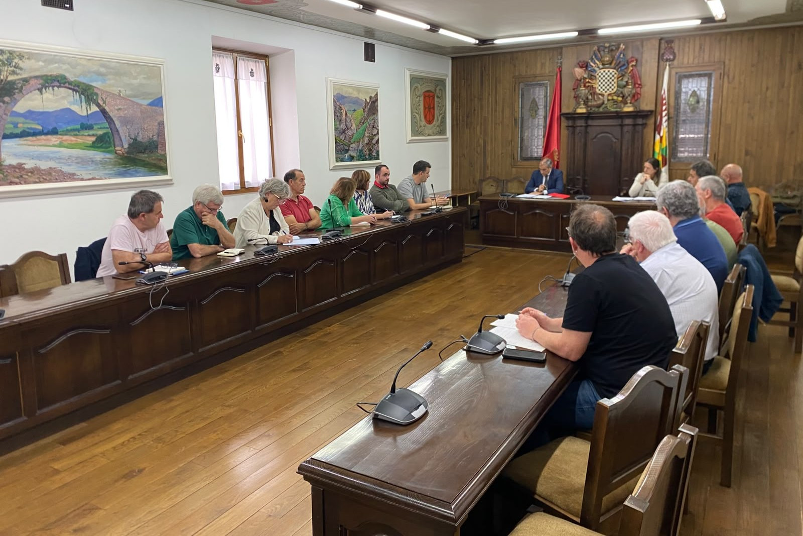 El Gobierno asegura ante los alcaldes de la zona norte que busca acelerar los procesos para reanudar los trabajos de duplicación de Belate lo antes posible