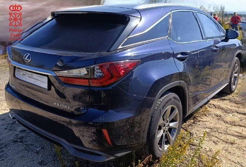 Detenido en Pamplona un conductor que circulaba con un Lexus robado en Bélgica y clonado como otro coche legal