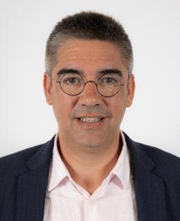 EH Bildu conmemora 15 años de la Declaración de Aiete en video con Elejabarrieta destacando su impacto