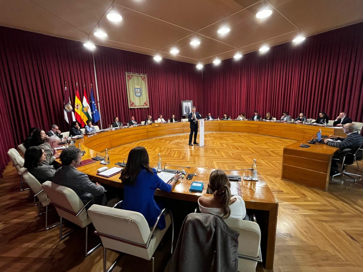 Conrado Escobar destaca las mejoras urbanas en barrios de Logroño con varios proyectos en marcha